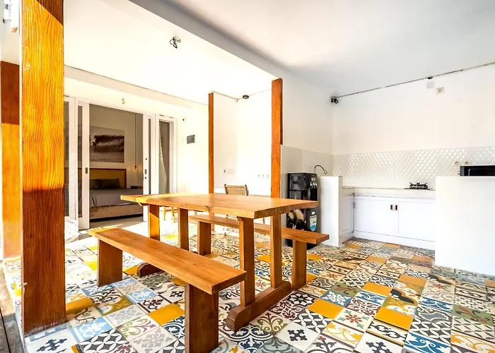 Lumturi House - Centrally Located سمينياك